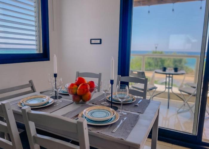 GW951 Gugel Waves Amazing Seaview Apartments