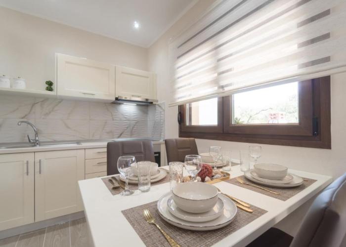 LUXURY VILLAS ELENI STEFI