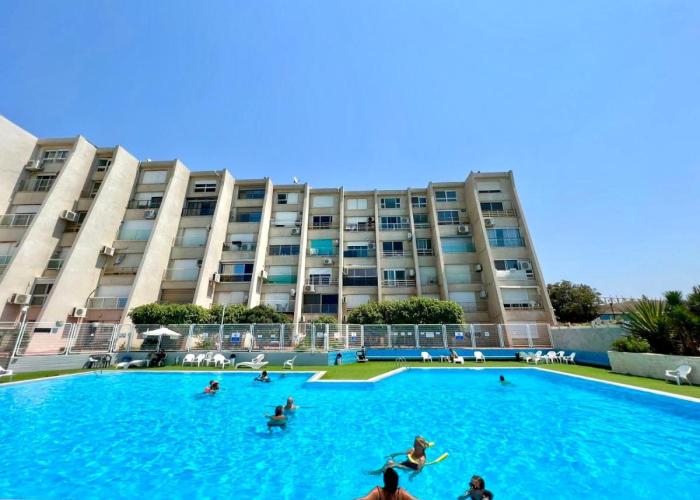 GW317 Gugel Waves Amazing Seaview Pool Apartments