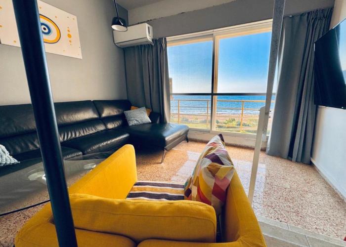 GW317 Gugel Waves Amazing Seaview Pool Apartments