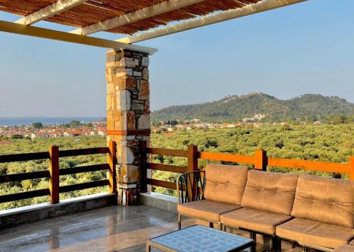 Helicon Luxury Villas