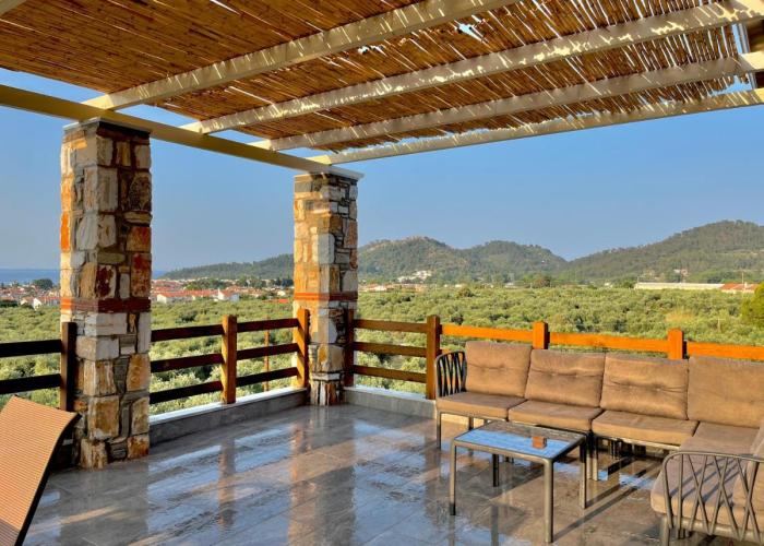 Helicon Luxury Villas