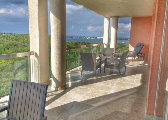 Stunning 2 bedroom View condo in Maho