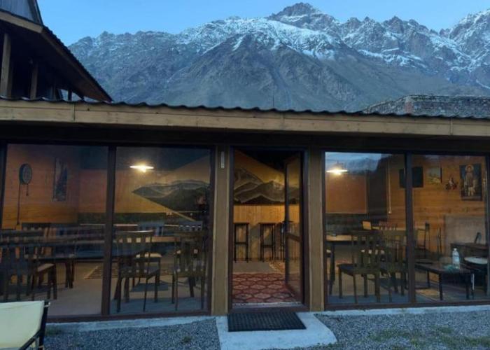 Kuro Kazbegi • ყურო ყაზბეგი