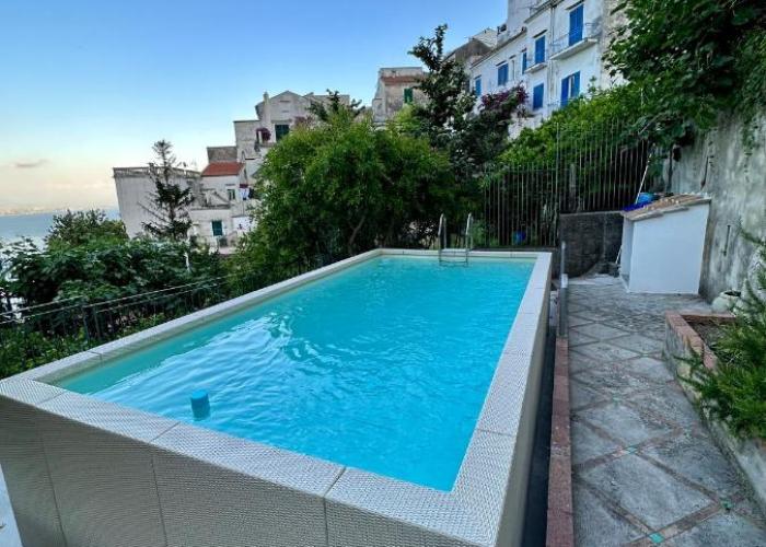 Villa Teresa con piscina costiera amalfitana