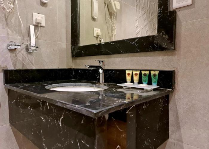 فندق ليوان ان Liwan Inn HOTEL