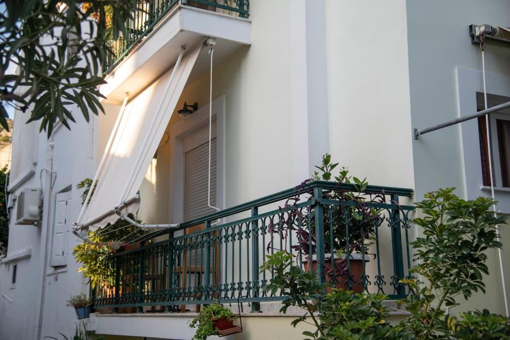 фото Μάνια