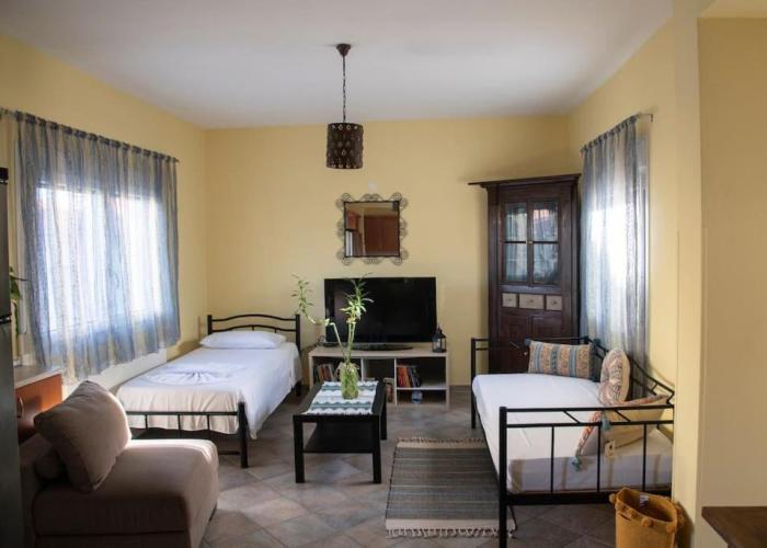 Apartment Μάνια