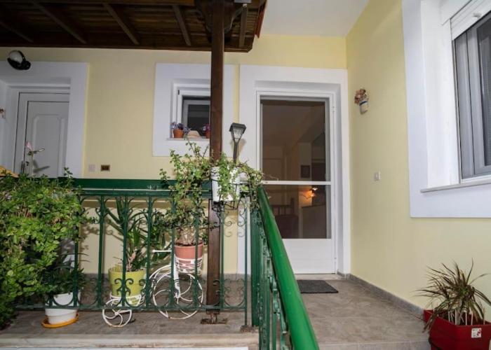 Apartment Μάνια