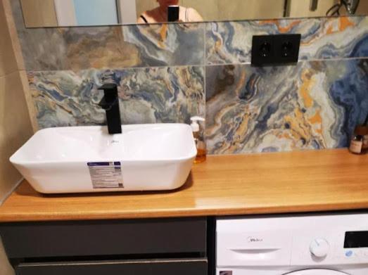 Avilion Apartments Anj 7 3