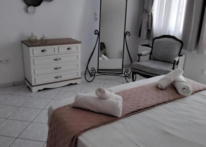 Luxury apartment in the center of Pythagorion