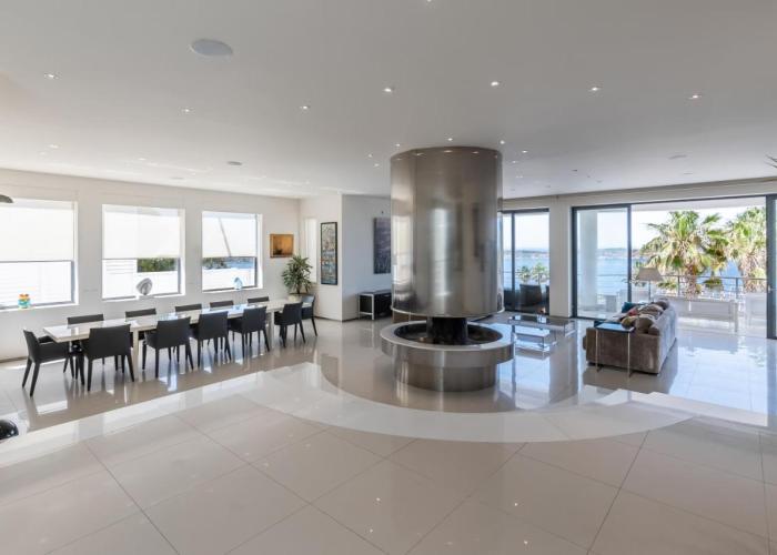 Villa with Mediterranean Sea views