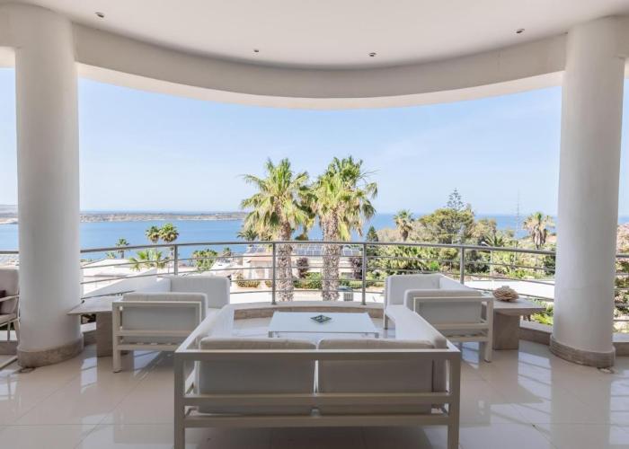 Villa with Mediterranean Sea views