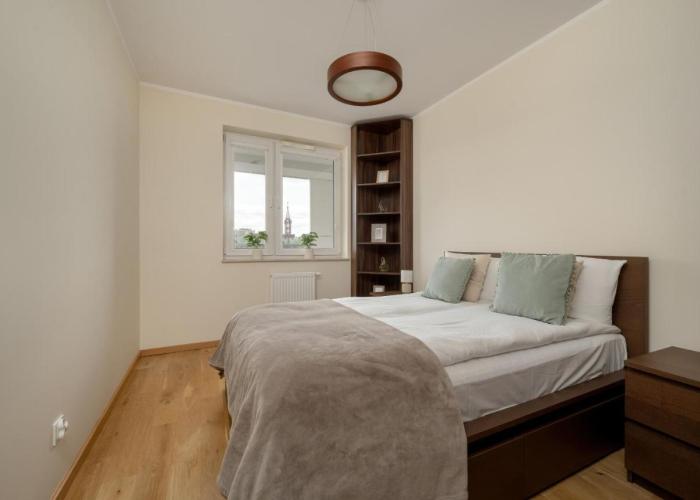 Exceptional Apartment with Parking for 6 Guests by Noclegi Renters