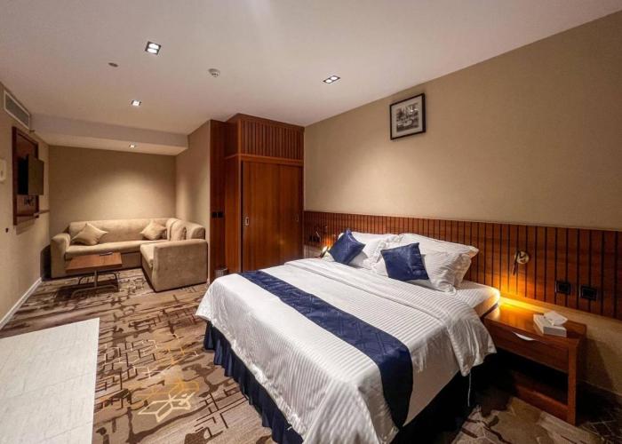 فندق الريان الفضي