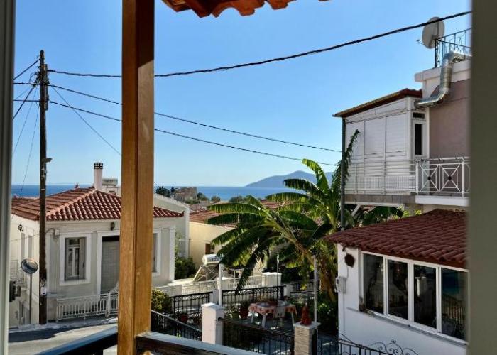 Onar Seaview Apartment in Pythagorio