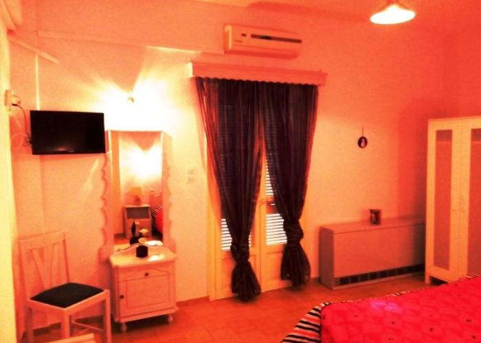 skiathosrooms-appartments for holidays