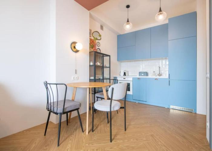 GG Home - stylish 1-bedroom Apartment with Great View