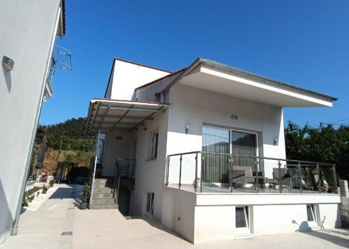 Villa Oxana