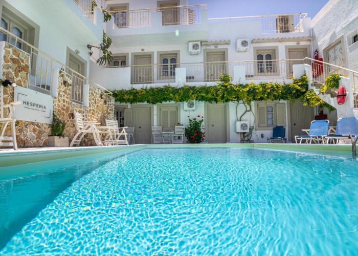 Hesperia Apartments