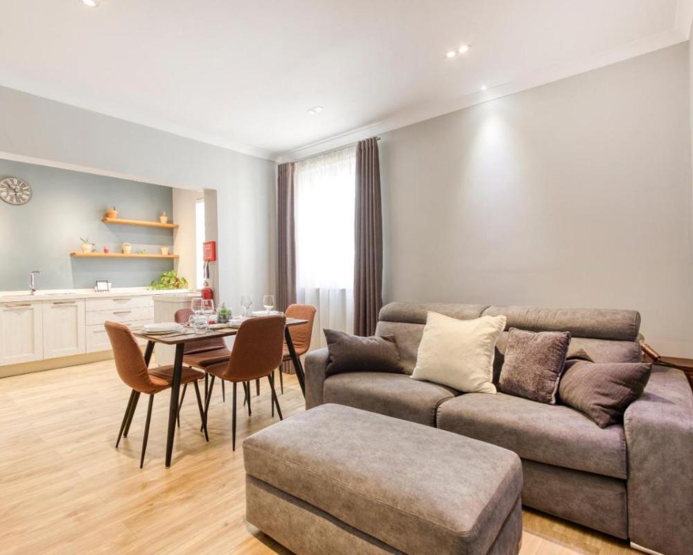 Cosy 2BR home, centre of Msida with full amenities by 360 Estates