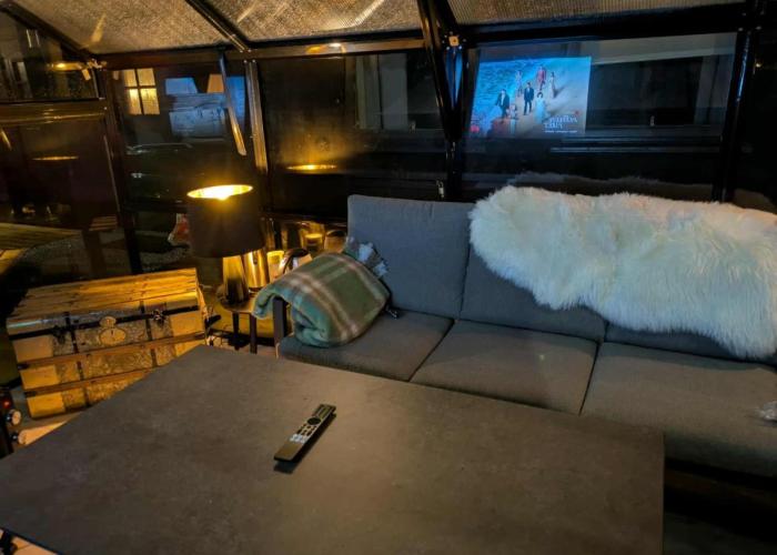 FR Apartment