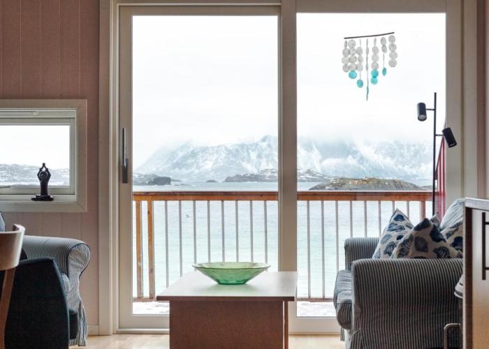 Modern Seahouse in Svolvær with stunning views!