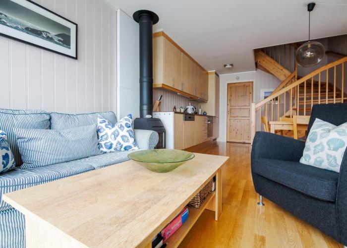 Modern Seahouse in Svolvær with stunning views!