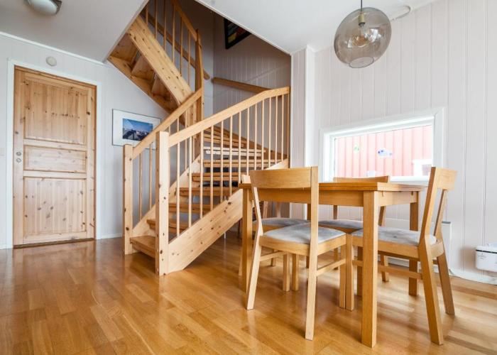 Modern Seahouse in Svolvær with stunning views!