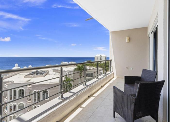Crystal Waters Condo
