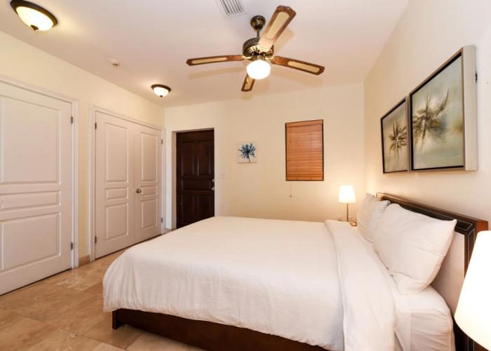 Hotel La Vista Azul