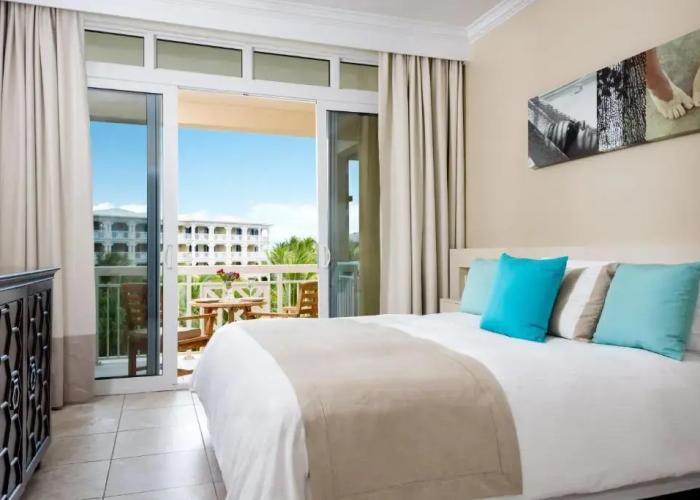 Alexandra Resort - All-inclusive