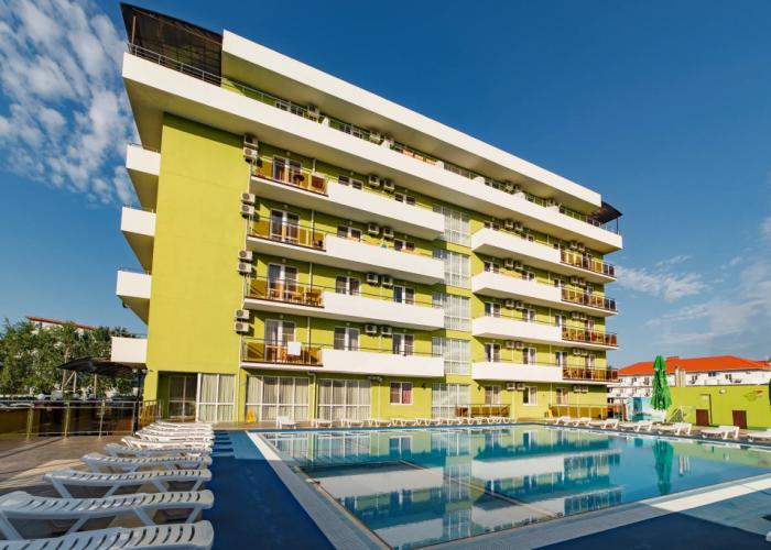 Relax Hotel