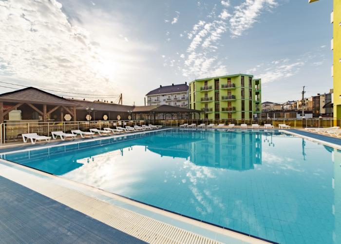 Relax Hotel