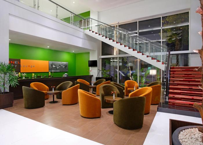 Hotel Santika Palu
