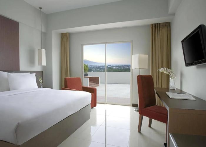 Hotel Santika Palu