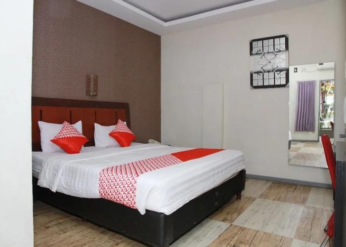 OYO 1656 Parama Su Hotel