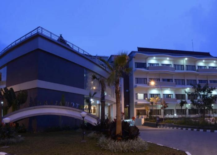 Sutan Raja Hotel & Convention Palu
