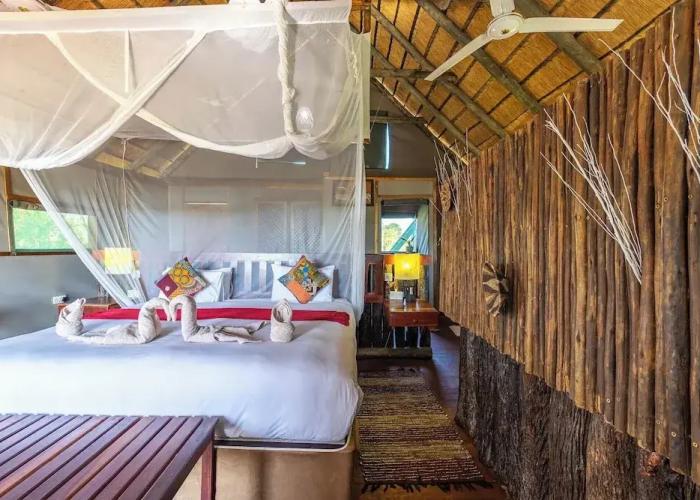 Chobe Mopani Forest Lodge & Camp site