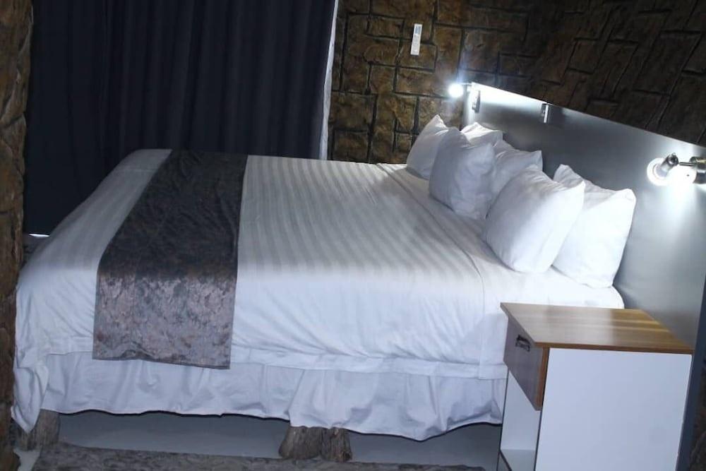 фото Rustiek Hotel