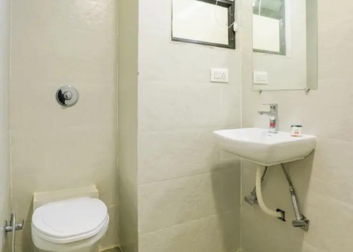 StayGuru Hotel Atithi