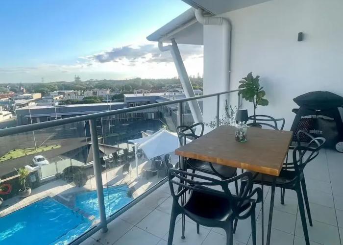 The Top Deck Retreat Ballina