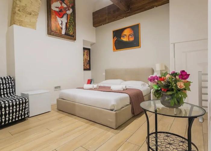 Bari Red Rooms by Wonderful Italy