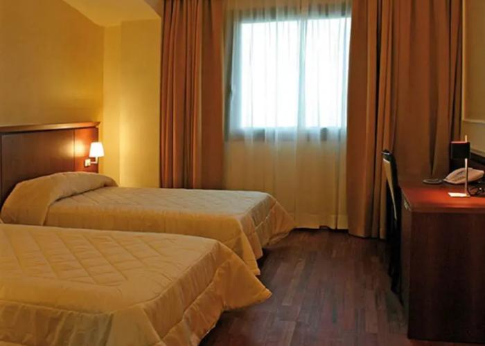 Dado Hotel International