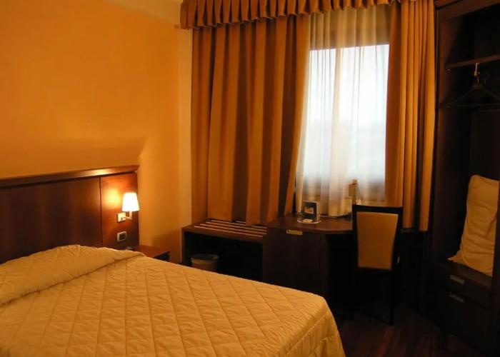 Dado Hotel International
