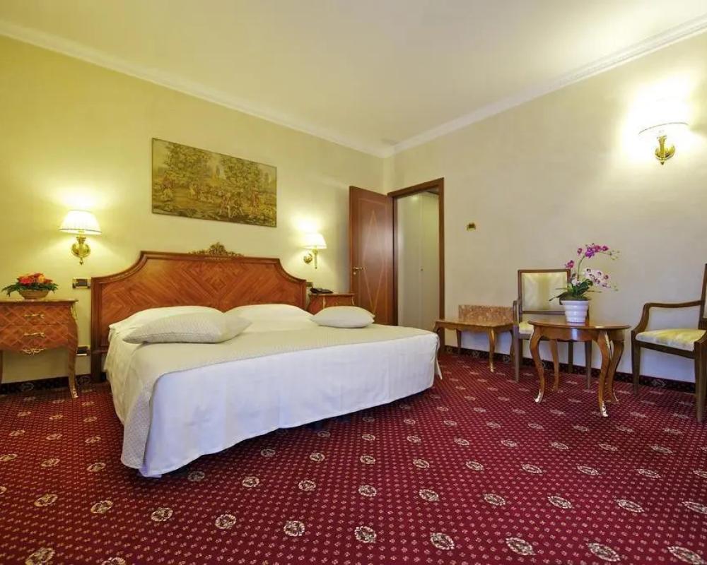 фото Hotel Stendhal