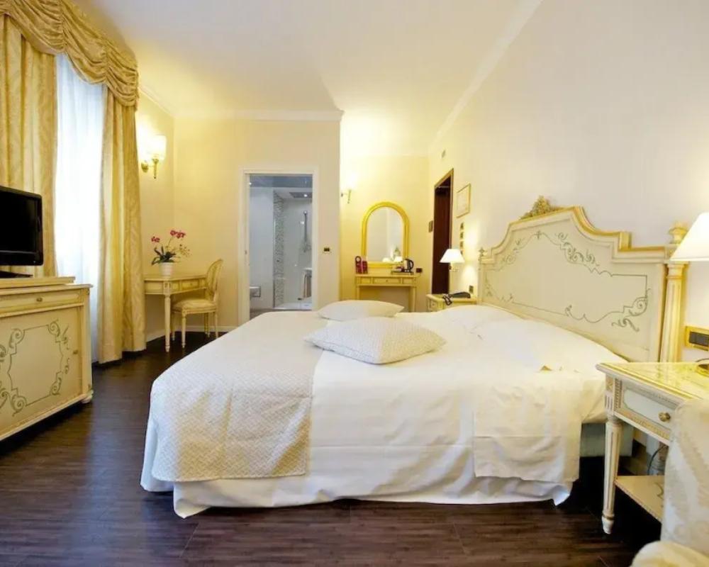 фото Hotel Stendhal