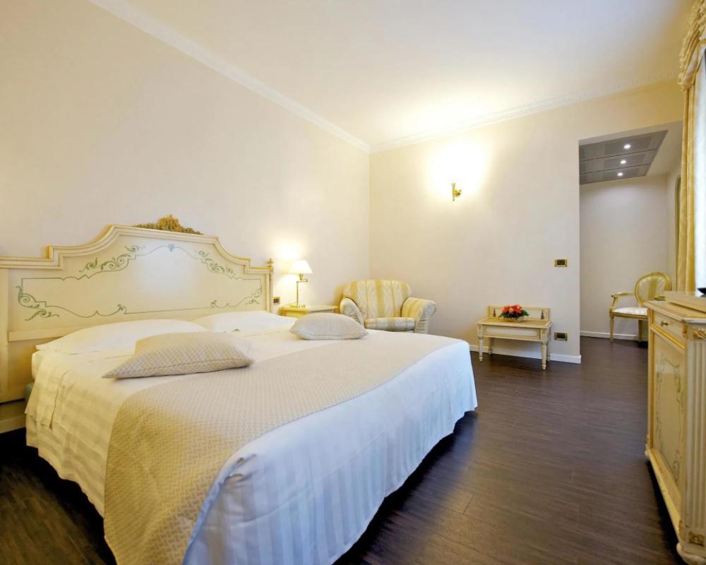 фото Hotel Stendhal