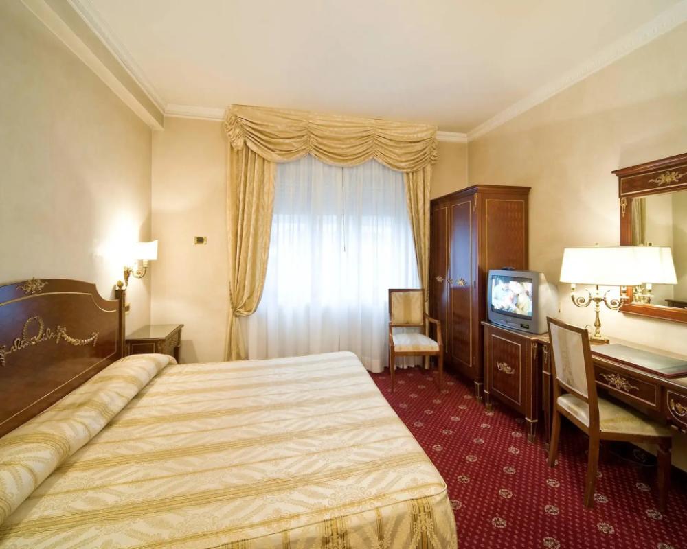 фото Hotel Stendhal