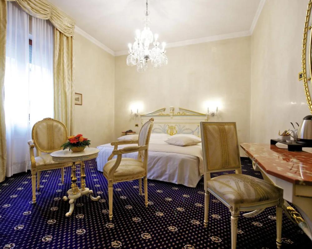 фото Hotel Stendhal
